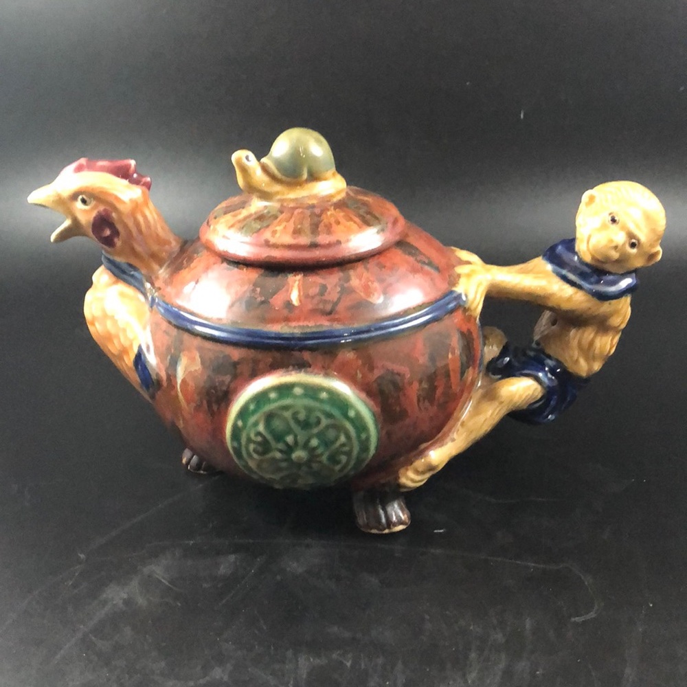Teapot